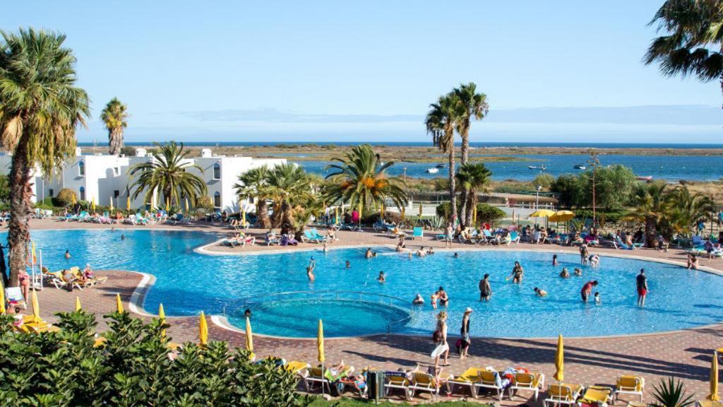 Golden Club Resort - Aparthotel Тавіра Екстер'єр фото